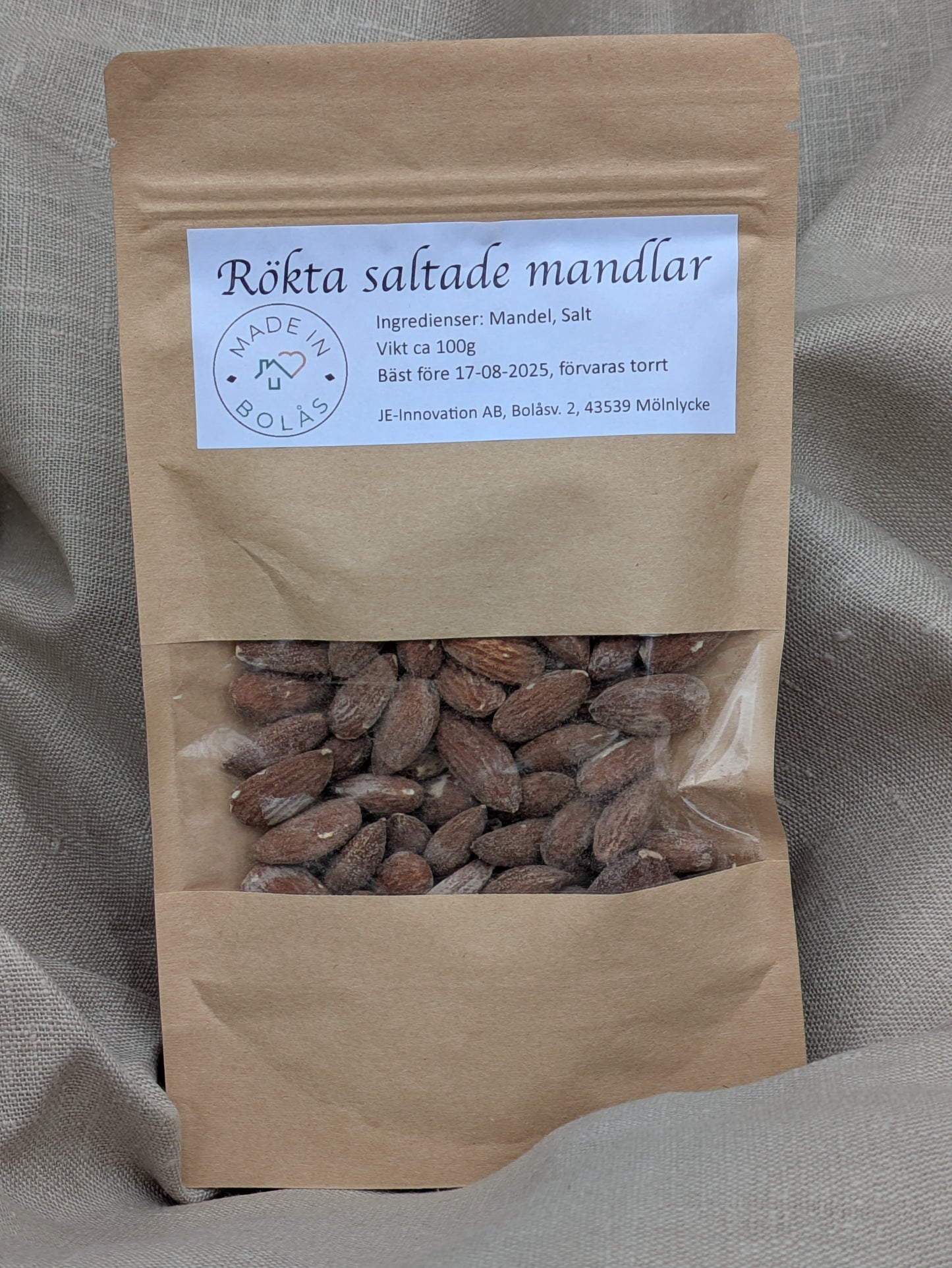 Rökta saltade mandlar